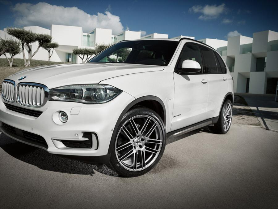  BMW X5 on AEZ Wheels 2015 года  (фото 2 из 12)